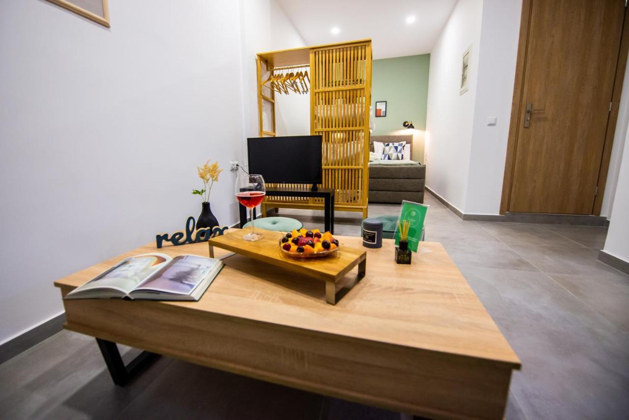 Indigo Apartment 1 Каламата Экстерьер фото